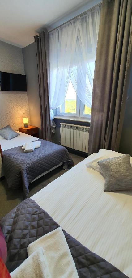 Hotel Bursztynowy Jozefow na Wisla Экстерьер фото
