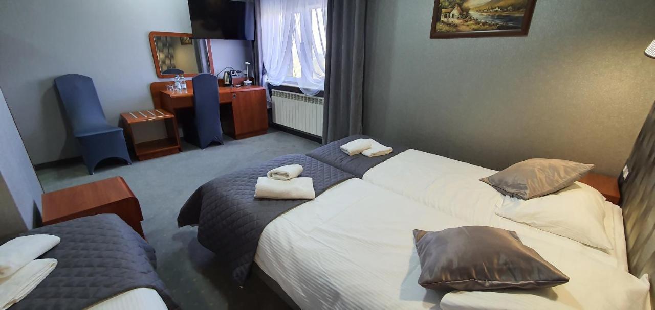 Hotel Bursztynowy Jozefow na Wisla Экстерьер фото