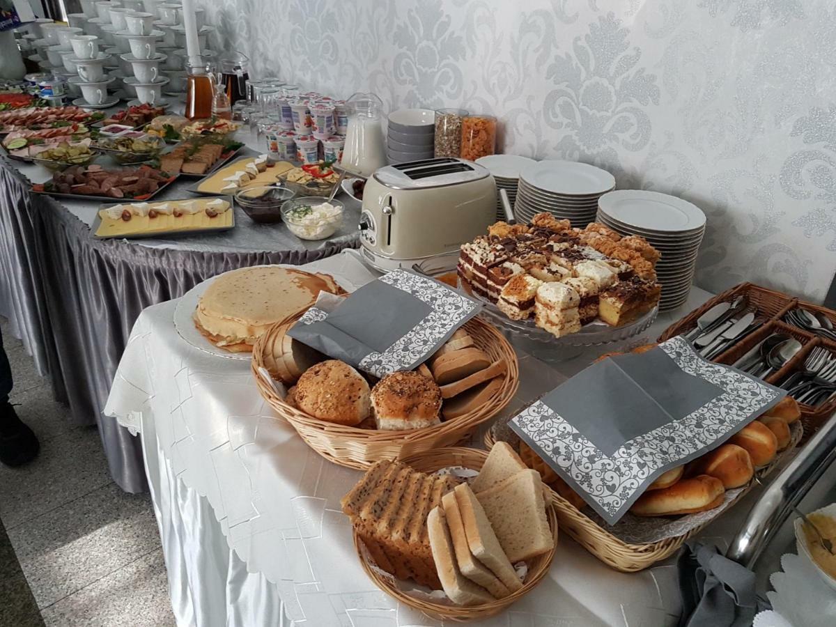 Hotel Bursztynowy Jozefow na Wisla Экстерьер фото
