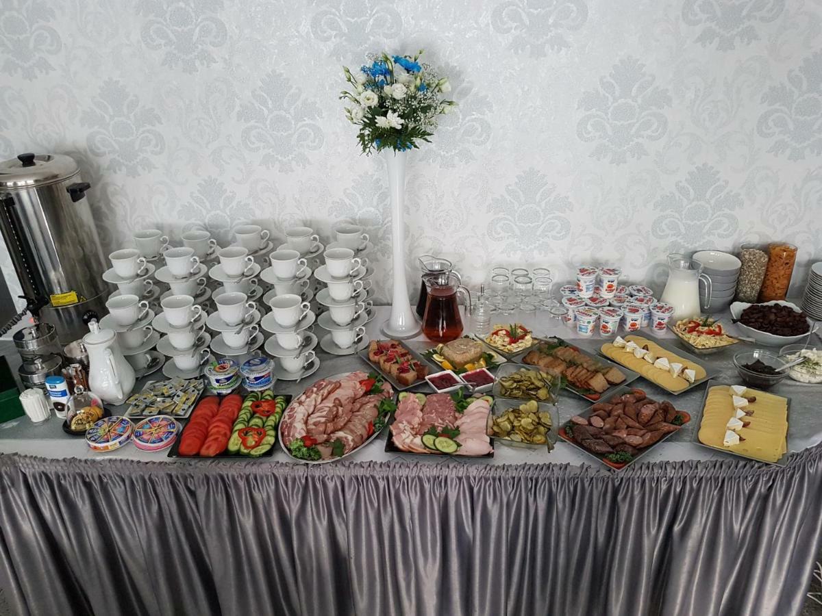 Hotel Bursztynowy Jozefow na Wisla Экстерьер фото