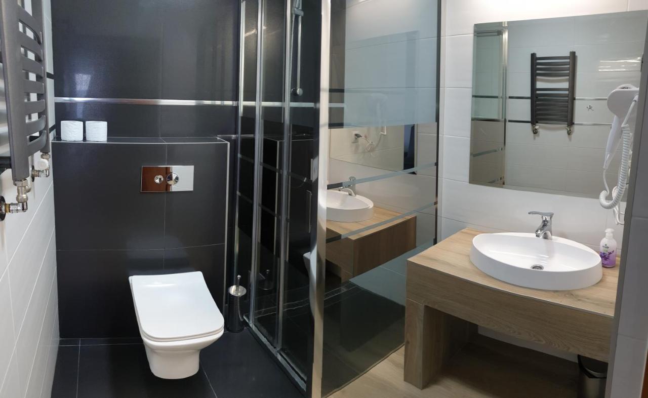 Hotel Bursztynowy Jozefow na Wisla Экстерьер фото